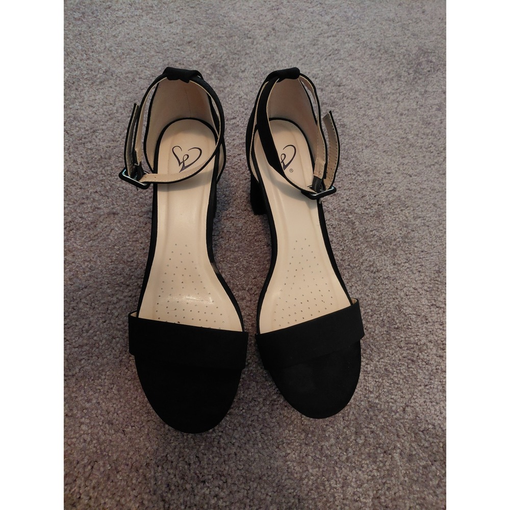 Windsor Black Faux Suede Ankle Strap Block Heel Sandals Size 8.5